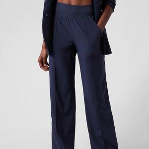 Athleta Nolita Wide Leg - Navy Size 8